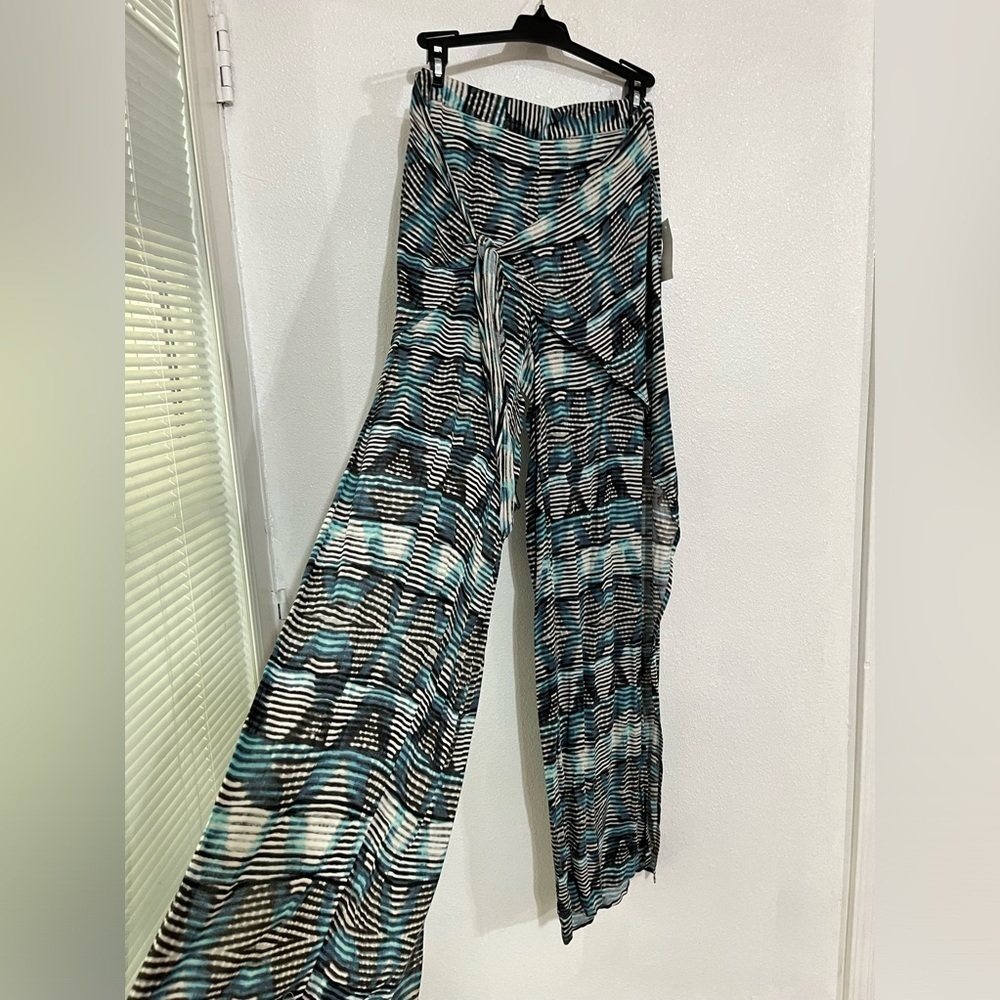 La Blanca Beach swim cover-up pants size S NWT green, aqua striped palazo